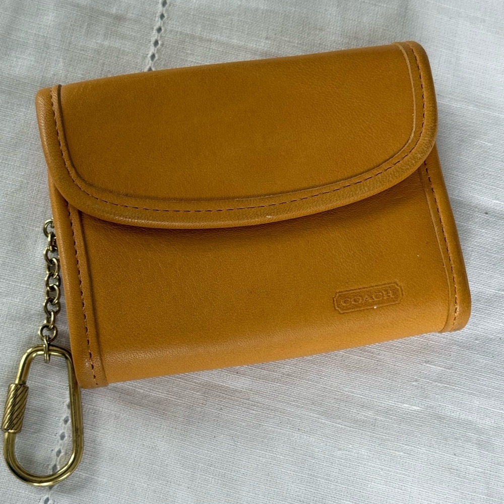Vintage COACH Yellow Multifunction Purse Keychain Wallet